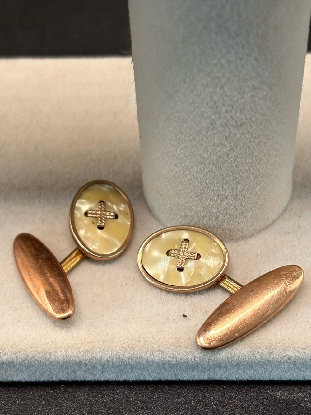 Art Deco Gilt Mother of Pearl Chain Cuff Links c1930 Fine Vintage Men's